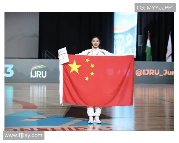 中国跳绳选手打破吉尼斯世界纪录视频走红全球引发热议